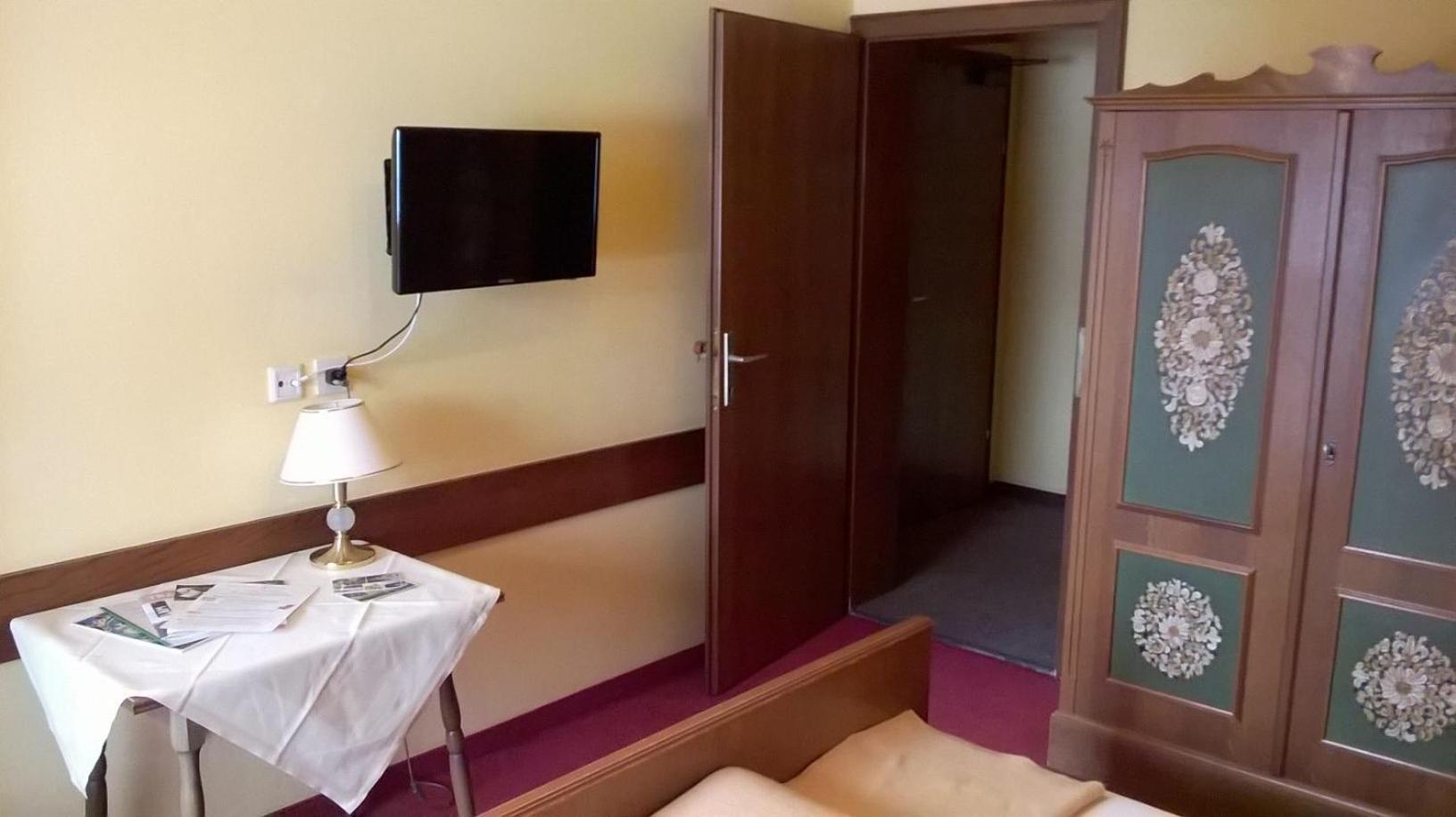 Ferienhotel Knollhof Ramsau am Dachstein Pokoj fotografie