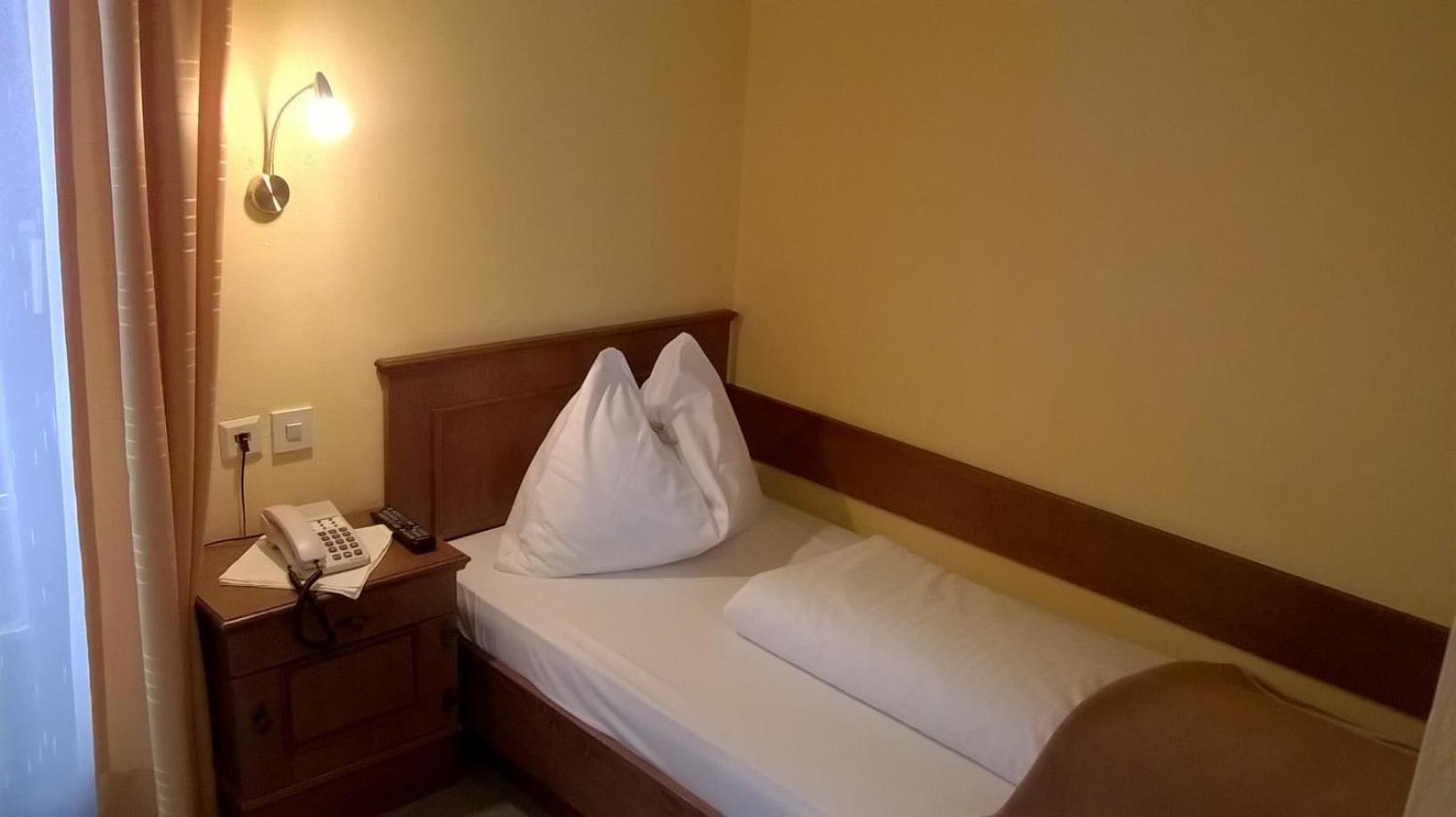 Ferienhotel Knollhof Ramsau am Dachstein Pokoj fotografie